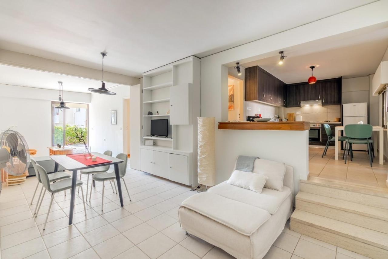 Appartement City Center With Free Parking And Port Side View à Héraklion Extérieur photo