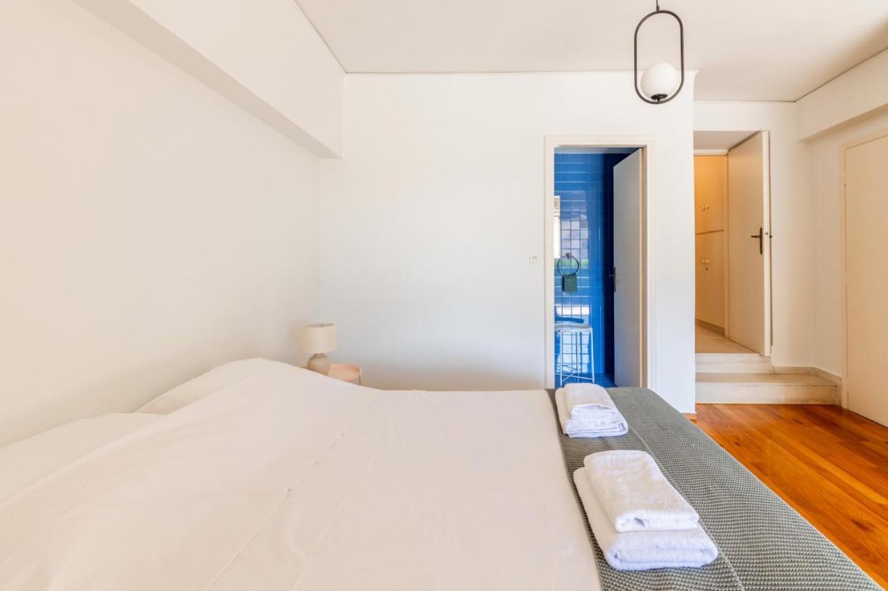 Appartement City Center With Free Parking And Port Side View à Héraklion Extérieur photo